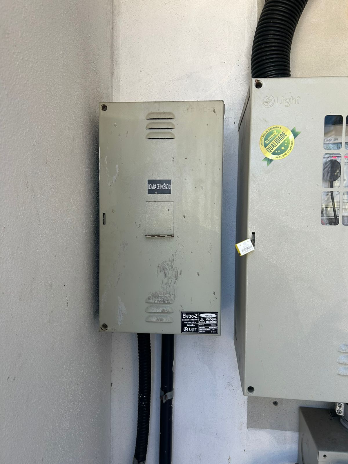 PAINEL ELÉTRICO DA BOMBA DE INCÊNDIO - ALPHAMALL